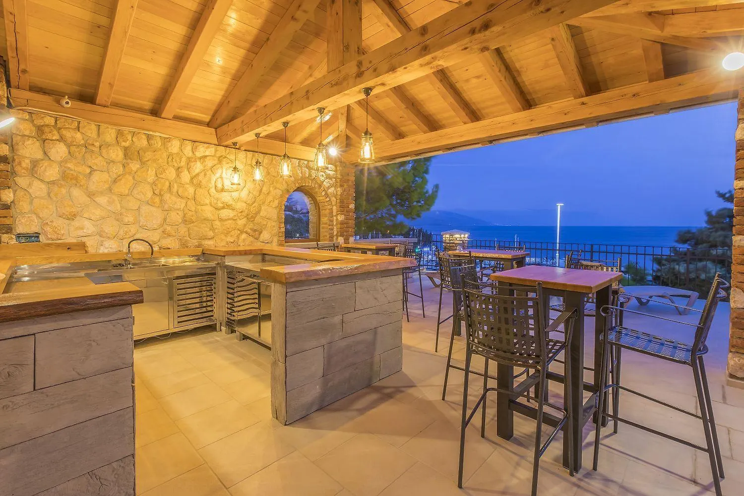 Exklusivobjekt Direkt Am Meer Mit Pool Novi Vinodolski Croatia